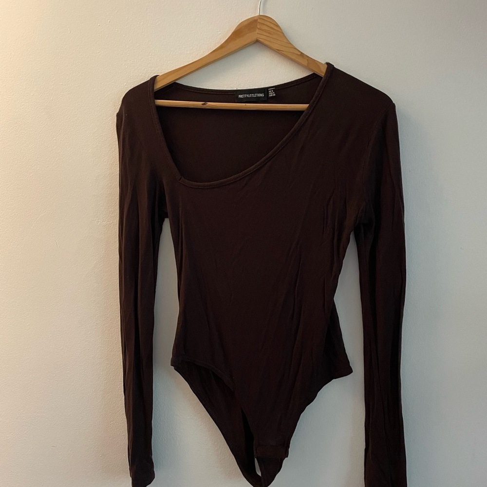🦋3/$50 PLT Clean Girl Quiet Luxury Chocolate Long Sleeve Asymmetrical Bodysuit S